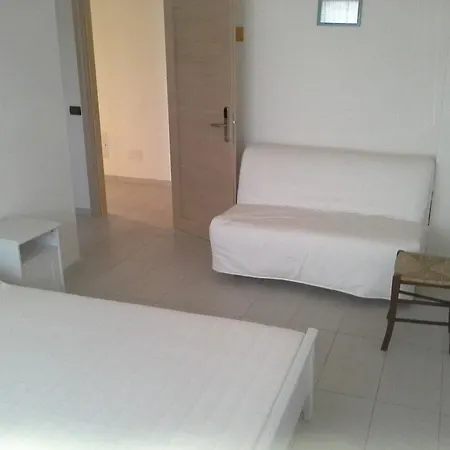 Bed and Breakfast S'ena Suni