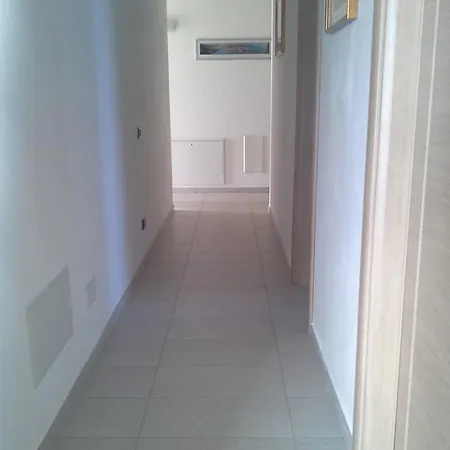 Bed and Breakfast S'ena Suni