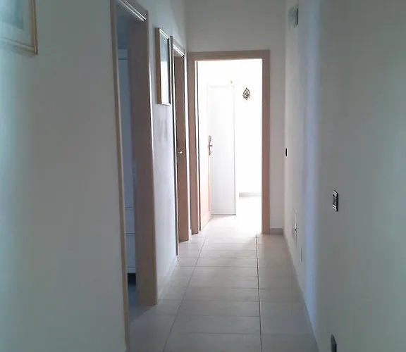 住宿加早餐酒店 S'ena 3*